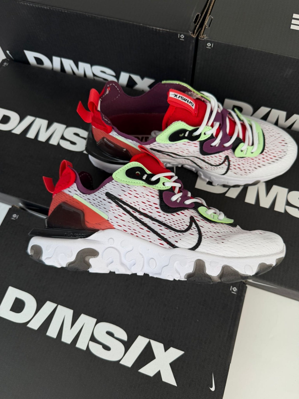 Nike React Vision lateral